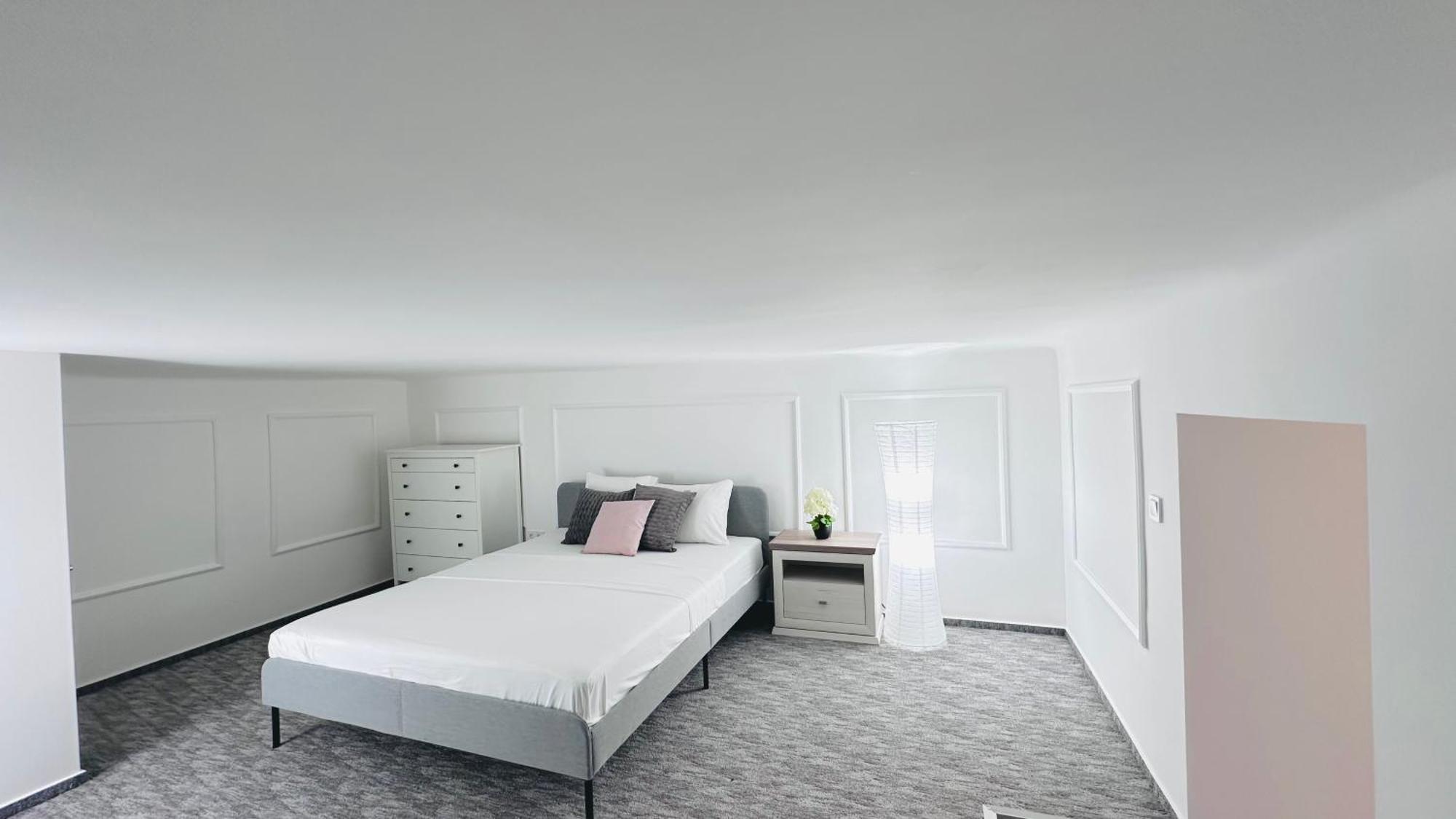 Jozsef 65 Apartment ブダペスト エクステリア 写真