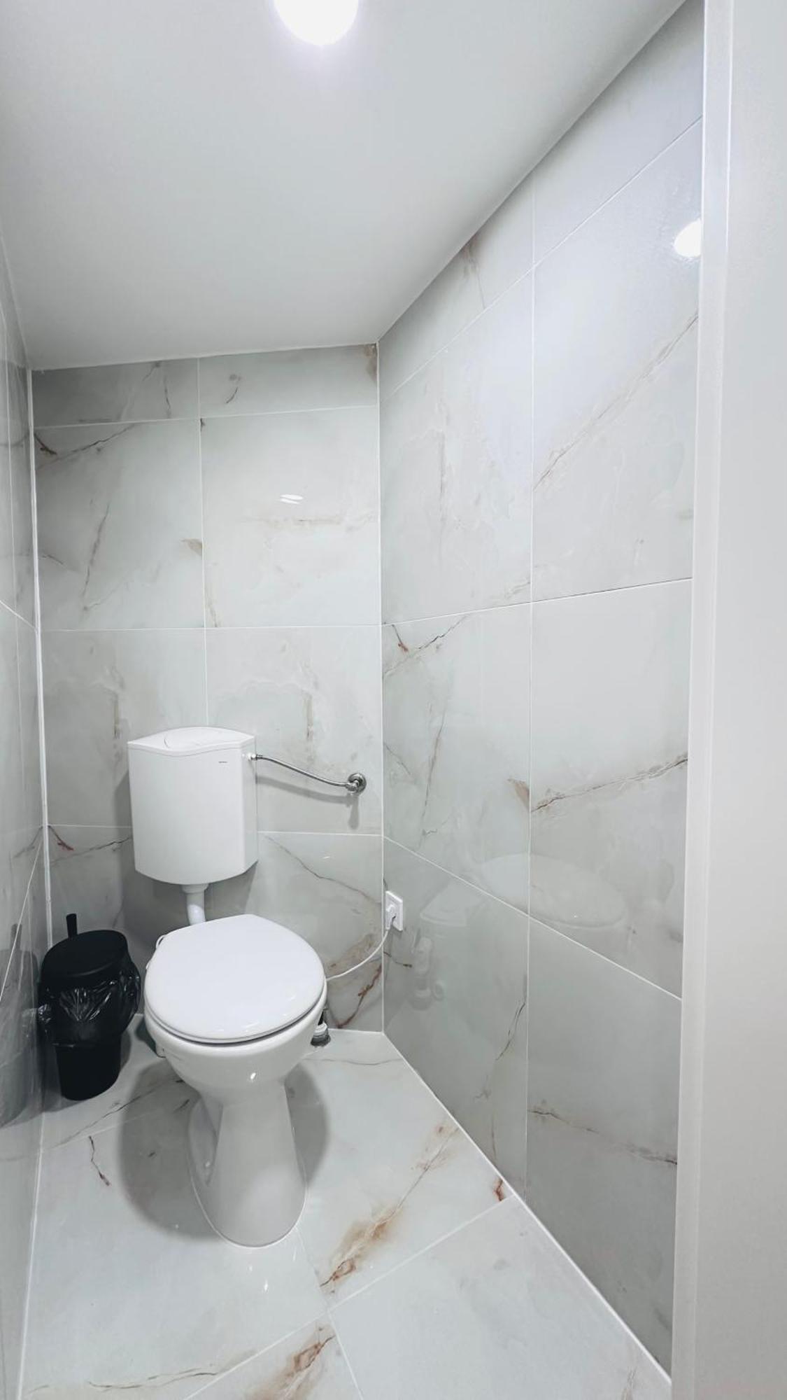 Jozsef 65 Apartment ブダペスト エクステリア 写真